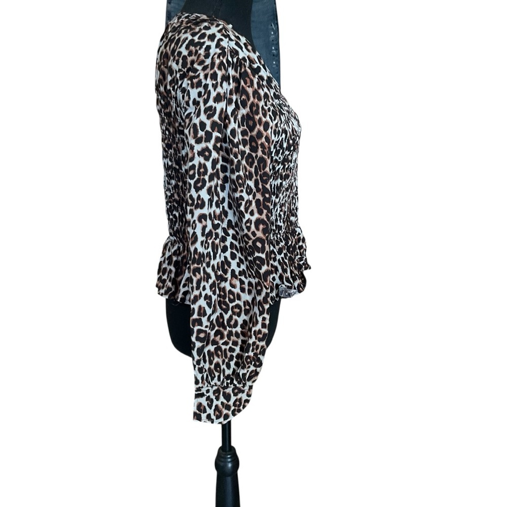 Rails Leopard Print Smocked Peplum Blouse Size L Long Sleeve Stretch Top - Picture 5 of 10